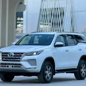 Toyota Fortuner 2024