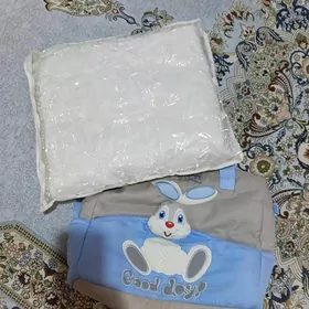 Çaga dolanýan we sumkasy