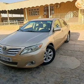 Toyota Camry 2011