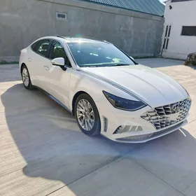 Hyundai Sonata 2020