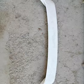 Spoyler angar duty camry