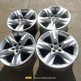 R19 diska highlander