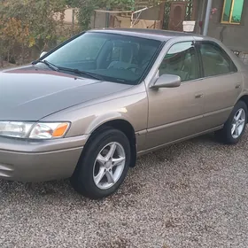 Toyota Camry 1999
