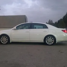 Toyota Avalon 2005