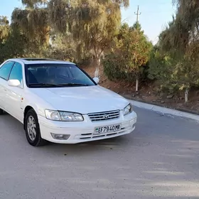 Toyota Camry 1998