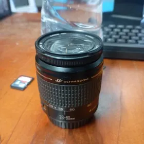 Canon USM  Ef-  28-80mm 3.5 IV