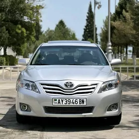 Toyota Camry 2011