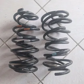 пружины задние прадо