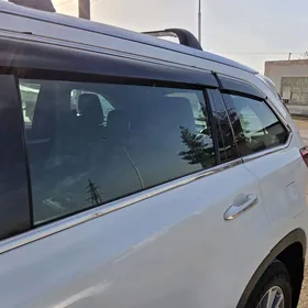 Highlander kazeryok 6 ly