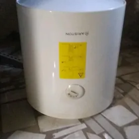 Аристон болер