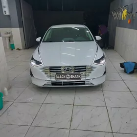 Hyundai Sonata 2021