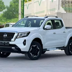 Nissan Navara 2024