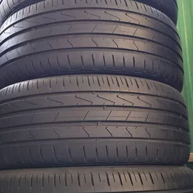 235-45-18 hankook