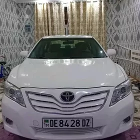 Toyota Camry 2010