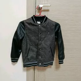 Kurtga güýz-ýazda geýilýän