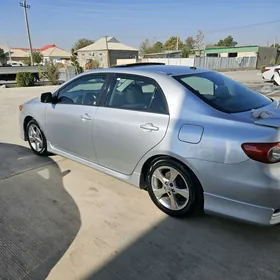 Toyota Corolla 2013