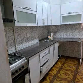 1kom satlyk kwartira