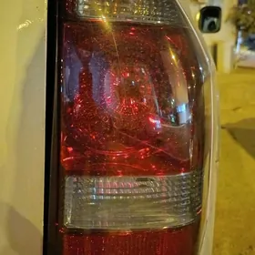 Fara yzky Stopniklar Pajero3