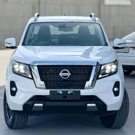 Nissan Navara 2024