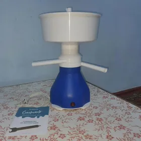 Сепаратор молока и сливок