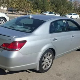 Toyota Avalon 2005