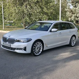 BMW 520 2022