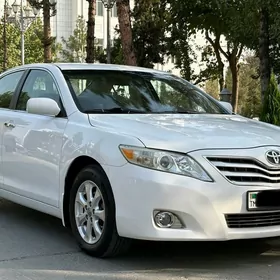 Toyota Camry 2010