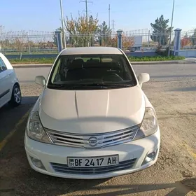 Nissan Versa 2010