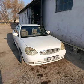 Daewoo Nubira 2001