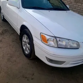 Toyota Camry 1997