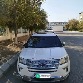 Ford Explorer 2018