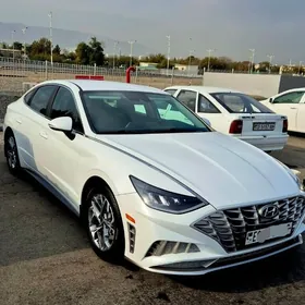 Hyundai Sonata 2021