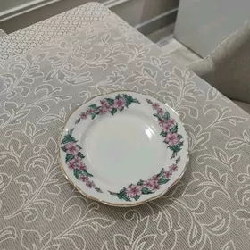 Тарелки десертные