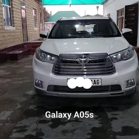 Toyota Highlander 2016