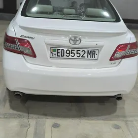 Toyota Camry 2011