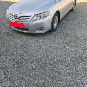 Toyota Camry 2010