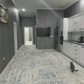 Arenda jay ànew Polelitka