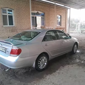 Toyota Camry 2003