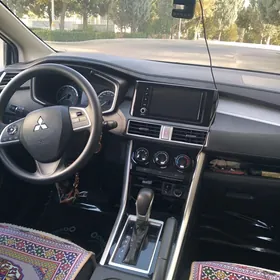 Mitsubishi Xpander 2023