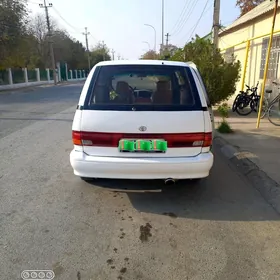 Toyota Previa 1995