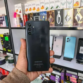 Samsung A04s