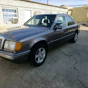 Mercedes-Benz 230E 1991