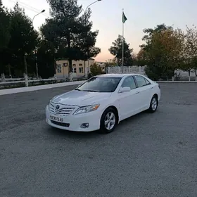 Toyota Camry 2010