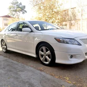 Toyota Camry 2010