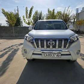 Toyota Land Cruiser Prado 2015