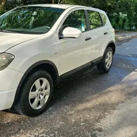 Nissan Qashqai 2013