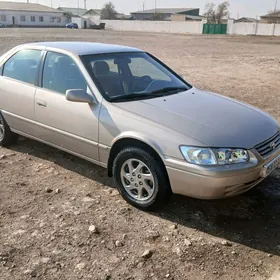 Toyota Camry 1997