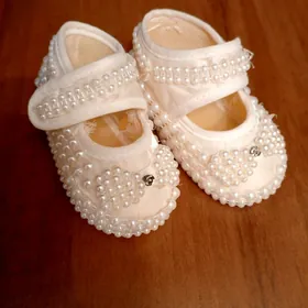 Akja bäbek žemçugly köwüş