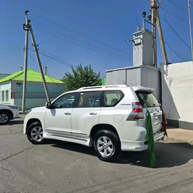 Toyota Land Cruiser Prado 2015