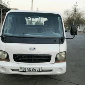 Kia Bongo 2004